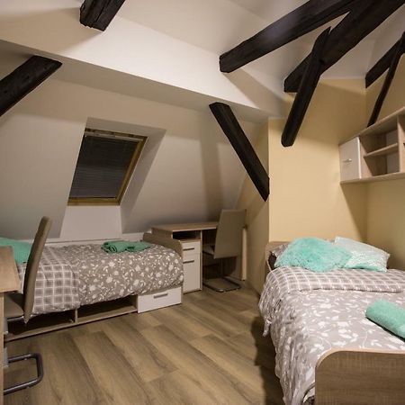 Minidorm Rooms In Heart Of City Center Maribor Bagian luar foto