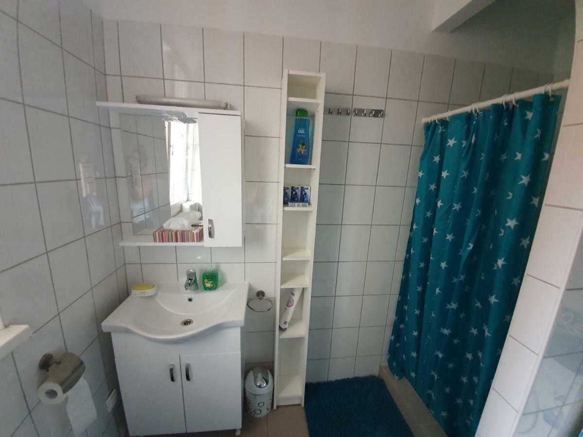 Minidorm Rooms In Heart Of City Center Maribor Bagian luar foto